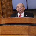 El Dr. Antonio Leopoldo Cubilla Ramos fue distinguido con la «Orden Nacional al Mérito Comuneros» durante la sesión ordinaria de la Honorable Cámara de Diputados, en reconocimiento a su valiosa contribución al desarrollo científico del Paraguay. Desde el CONACYT celebramos este homenaje y reafirmamos nuestro compromiso de fortalecer la ciencia y la investigación en el país.