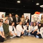En el marco de la presentación de la tercera edición de “Vacaciones Científicas”, el Dr. Benjamín Barán, presidente del Conacyt, destacó la iniciativa como una estrategia clave para acercar la ciencia a la ciudadanía y transformar el receso de invierno en una experiencia de aprendizaje lúdico. Subrayó que más de 5.000 niños y adolescentes ya participaron en ediciones anteriores y que, a través del juego y la experimentación, se busca despertar el interés por las ciencias desde temprana edad. Aunque reconoció los desafíos para consolidar una cultura científica en el país.